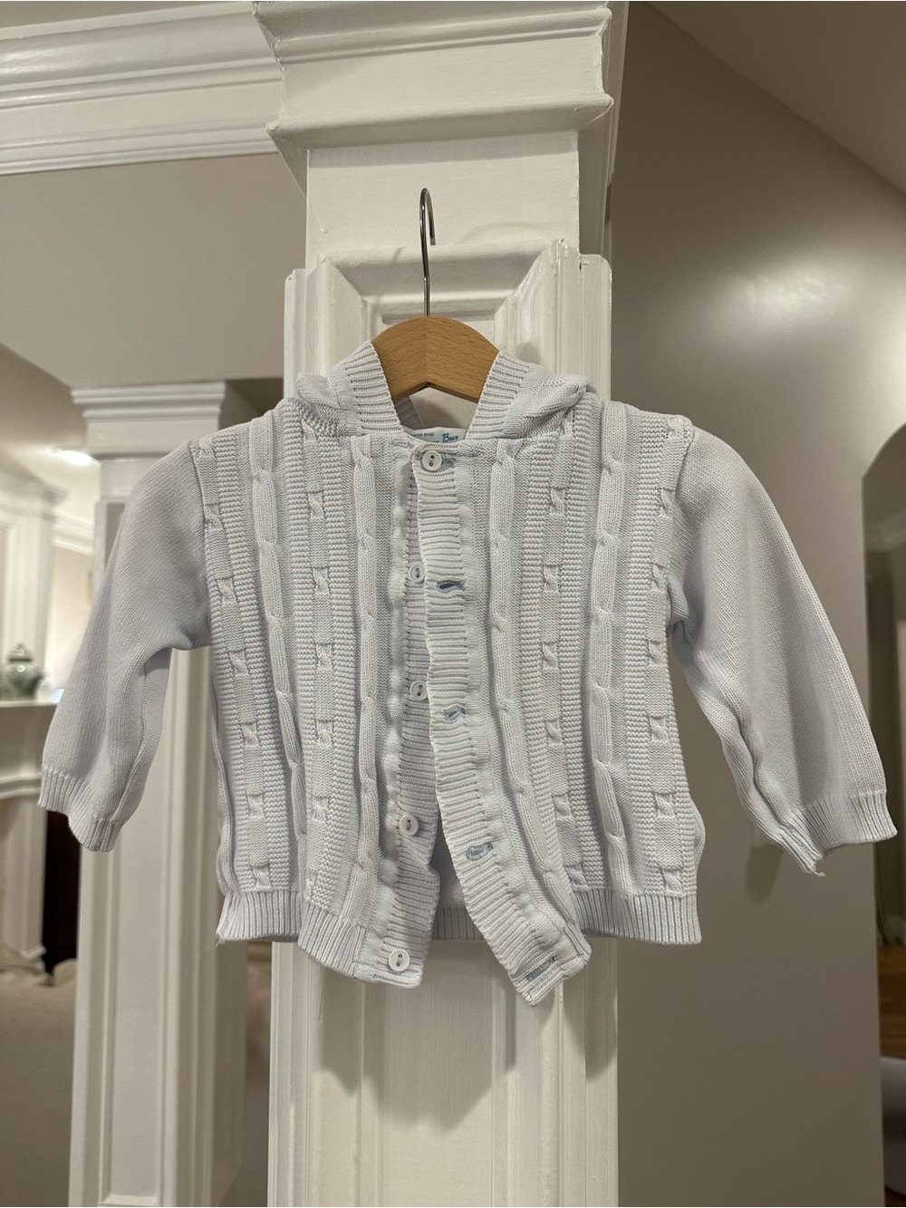 Feltman Brothers light blue hooded cardigan 9 months